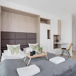 Deluxe With Parking Kacik 10 By Renters דירה