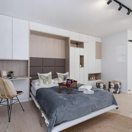 Deluxe With Parking Kacik 10 By Renters Appartement *