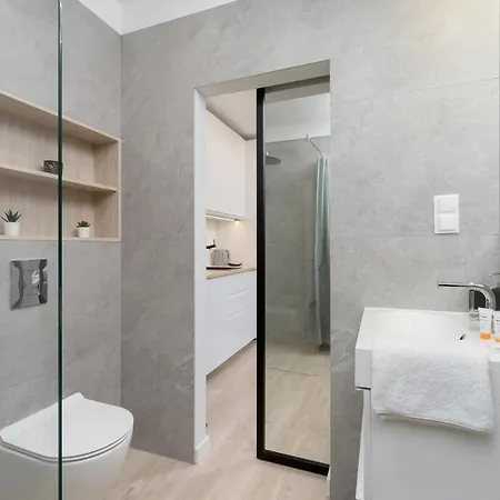 Deluxe With Parking Kacik 10 By Renters Appartement Cracovie